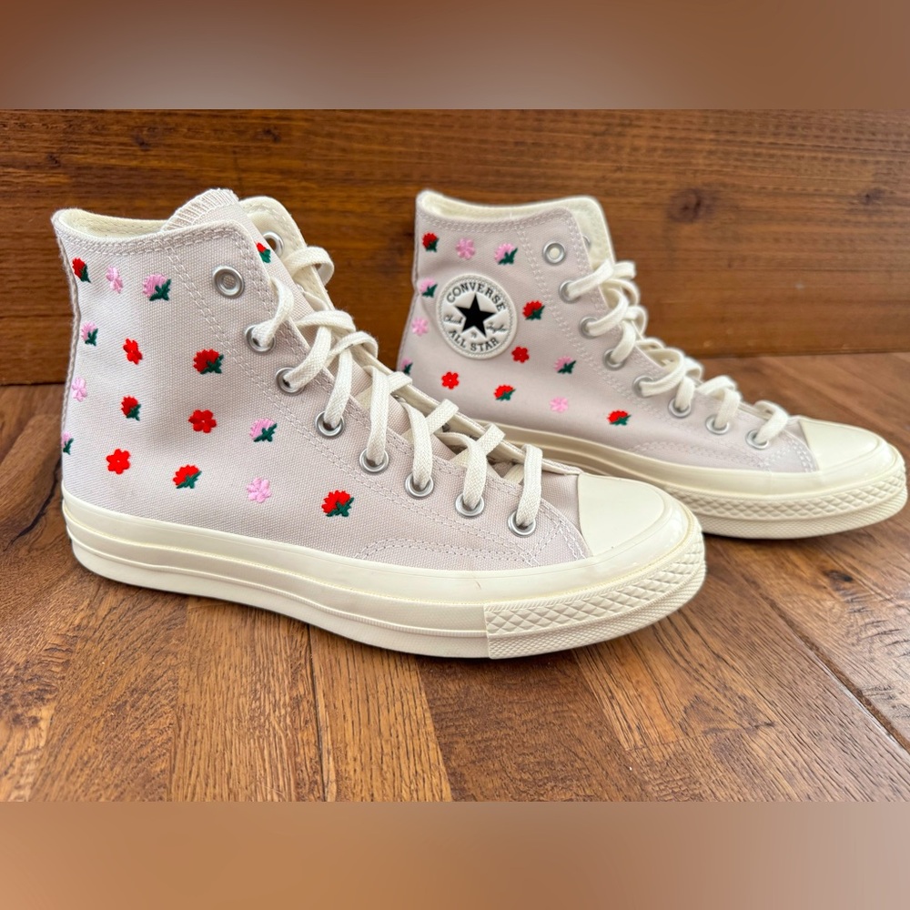 New Converse Chuck 70 Summer Energy Desert Sand/Egret Embroidered Floral Size‎ 9